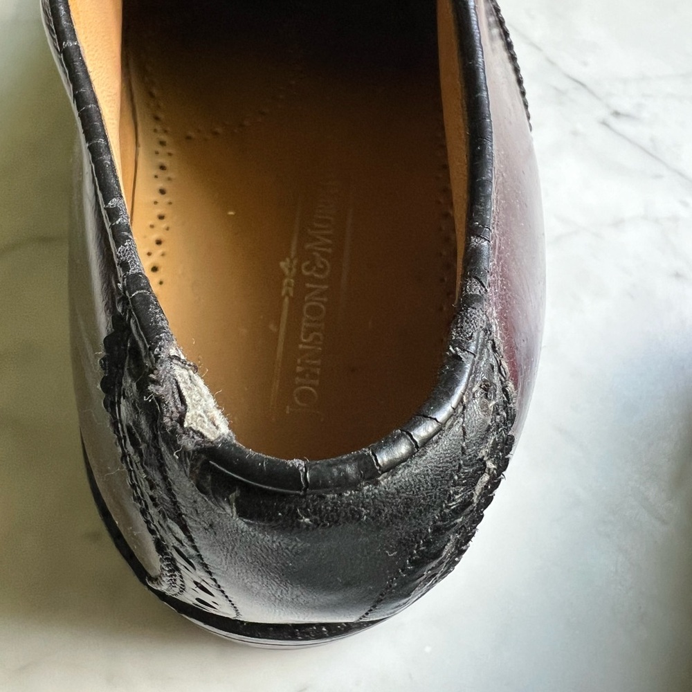 Mens Johnston & Murphy Saddle Oxfords - Picture 3 of 6
